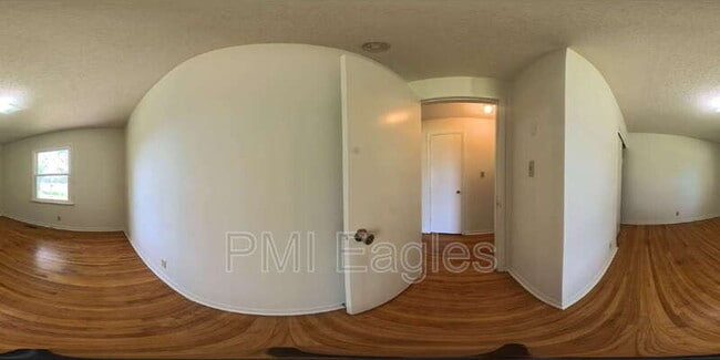 Photo - 2223 Pendleton Dr