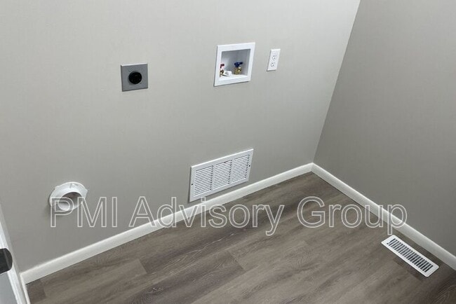 Photo - 602 SE 37th St