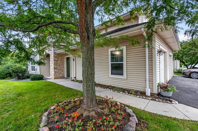 9411 S Cobblestone Way