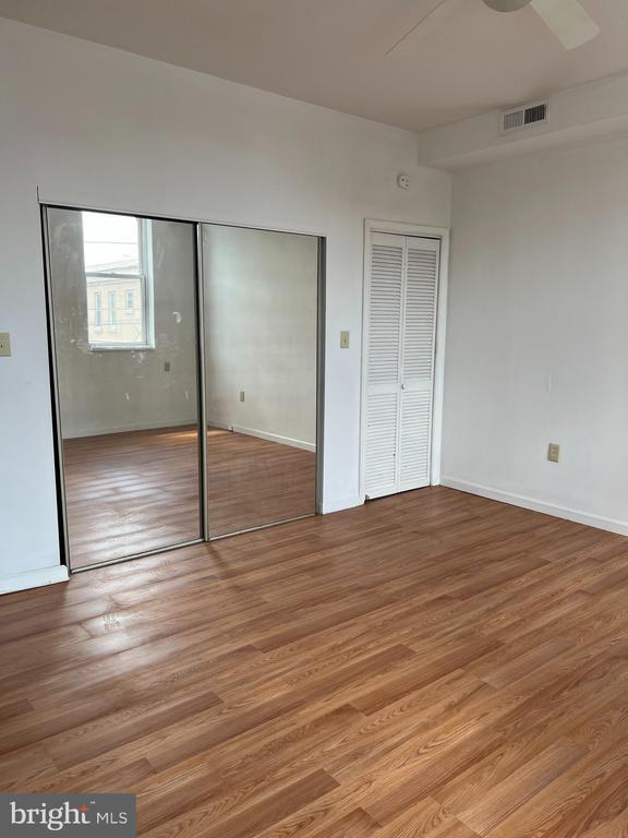 Building Photo - 1315 W Porter St Unit 2ND FLOOR