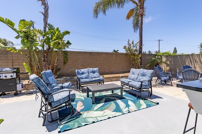Photo - 9582 Scotstoun Dr