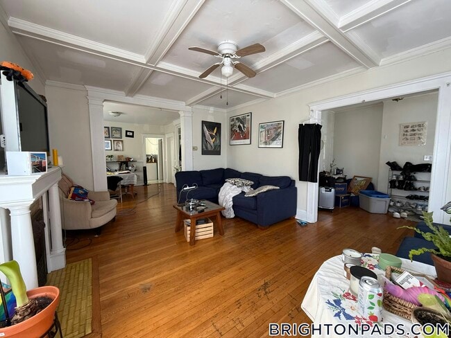 Building Photo - 6 Boulevard Terrace Rental