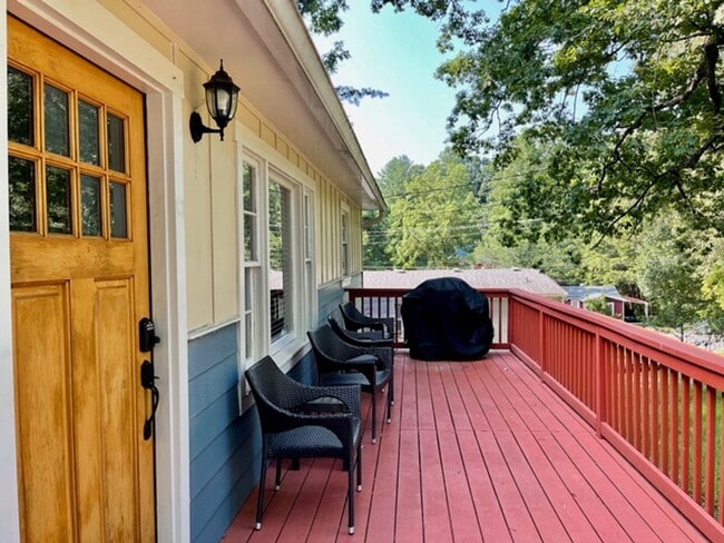 Photo - Black Mountain Gem Near Lake Tomahawk!