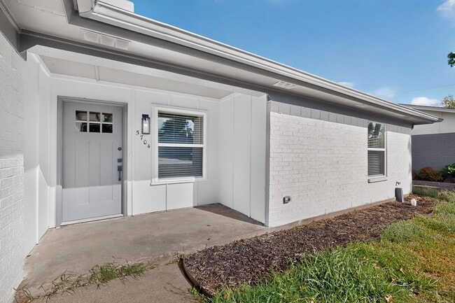 5704 Newman Dr