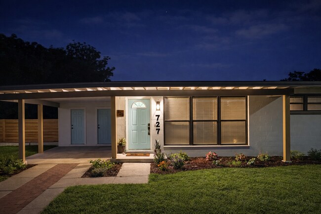 Photo - 727 Engel Dr