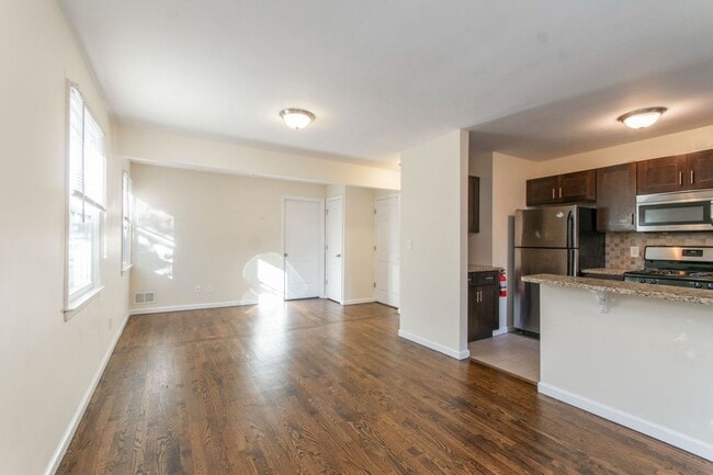 Photo - 151 N Harrison St