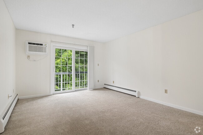 2BR, 2BA - 1,200SF - Living Room