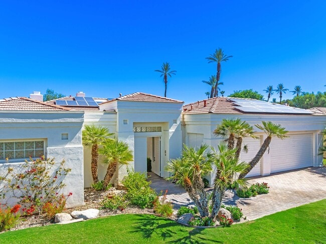 Building Photo - 75070 Muirfield Ct