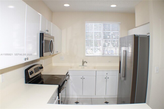 Photo - 4704 NW 57th Pl