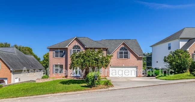 1217 Dreamview Ln