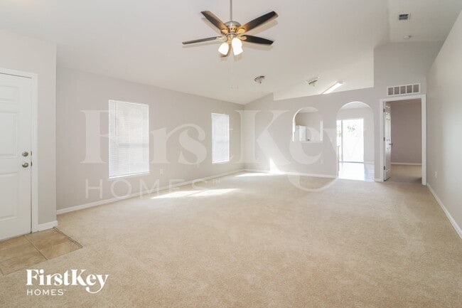911 Brenton Leaf Dr