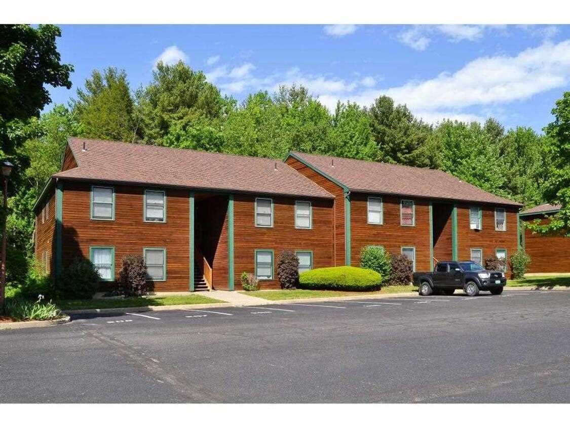 Photo - 25 Baycrest Dr (South Burlington, VT)