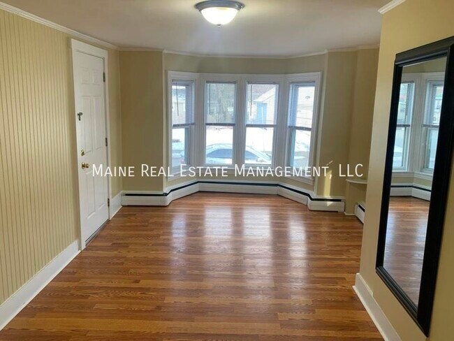 Photo - 166 Pearl St Unit 1