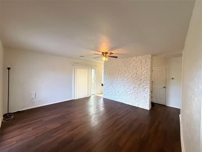 Photo - 4407 E Stassney Ln