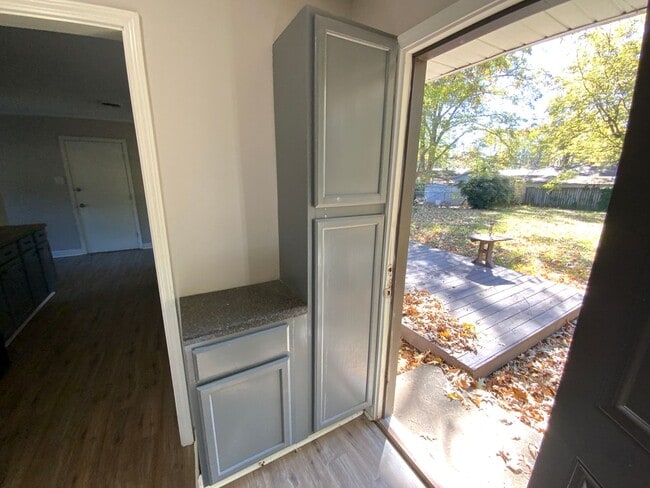 Photo - 115 Blakely Rd