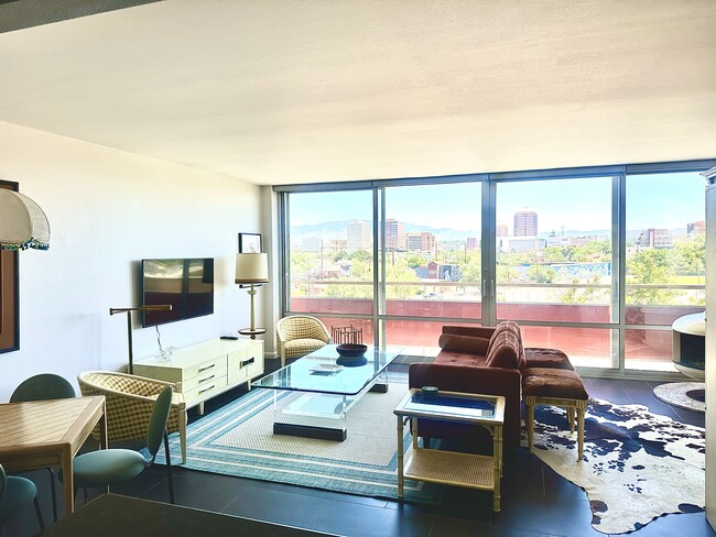 Building Photo - 1331 Park Ave SW Unit 512
