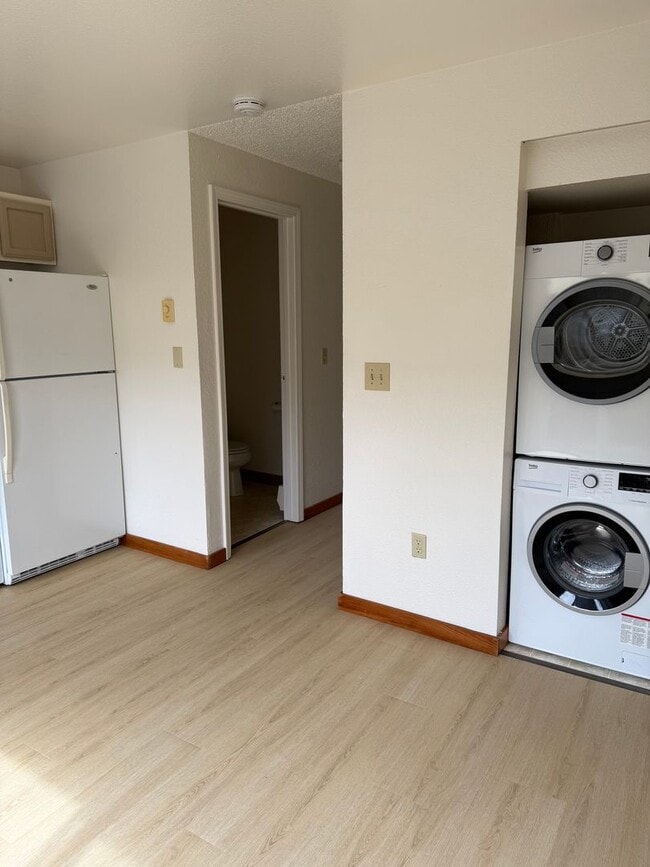 Photo - 2208 Wilson Ave Unit A