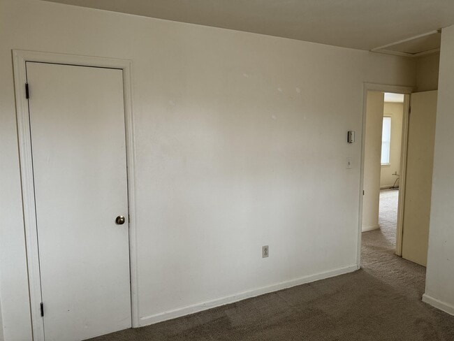 Photo - 2816 Idlewild Blvd NE