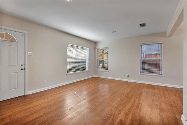 Photo - 4131 Saranac Dr