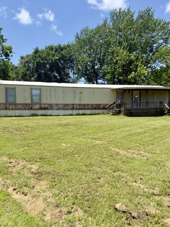 Building Photo - 1007 E Gentry Ave