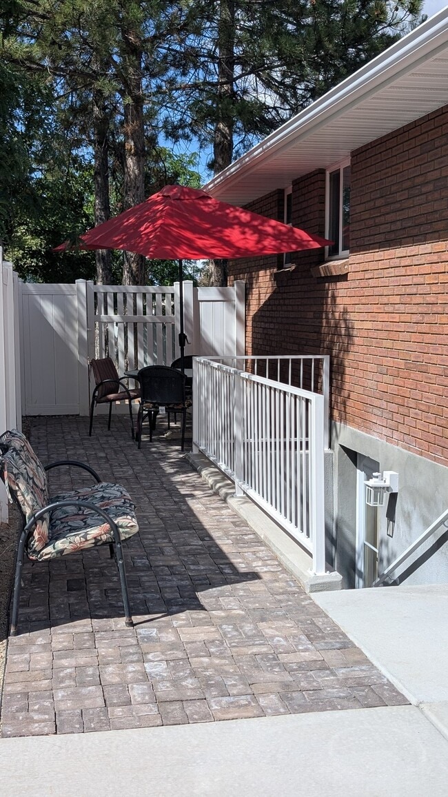 9302 Sunrise Park Dr Unit Mother-in-Law