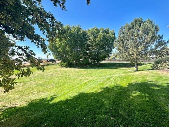 Photo - 3758 Ponderosa Ct Unit 4