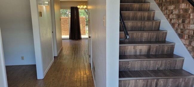 Photo - LARGE 2 BEDROOM 3 BATH CONDO IN COLONIAL PARK