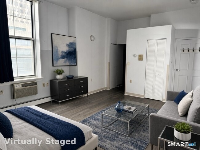 Photo - 124 Court St Unidad 405