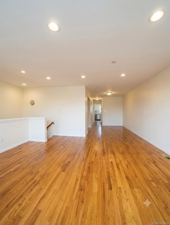 923 Euclid Ave