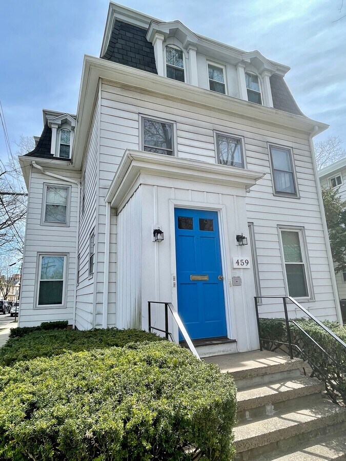 Front Door - 459 Orange St Unit #3