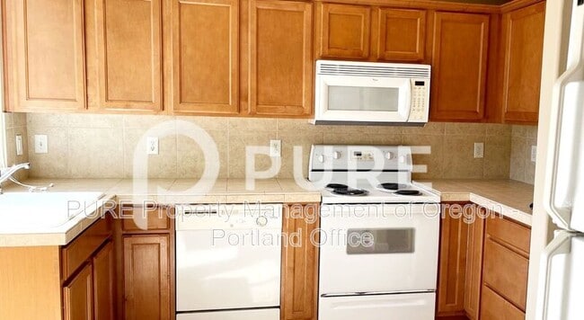 Photo - 2806 Raymond St