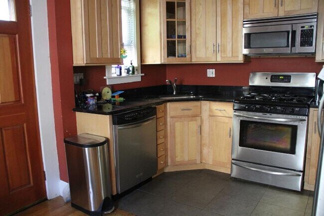 Photo - No Brokers Fee, Recently Renovated Unit, Stainless Steel Appliances, Laundry on a Site, Parking I...