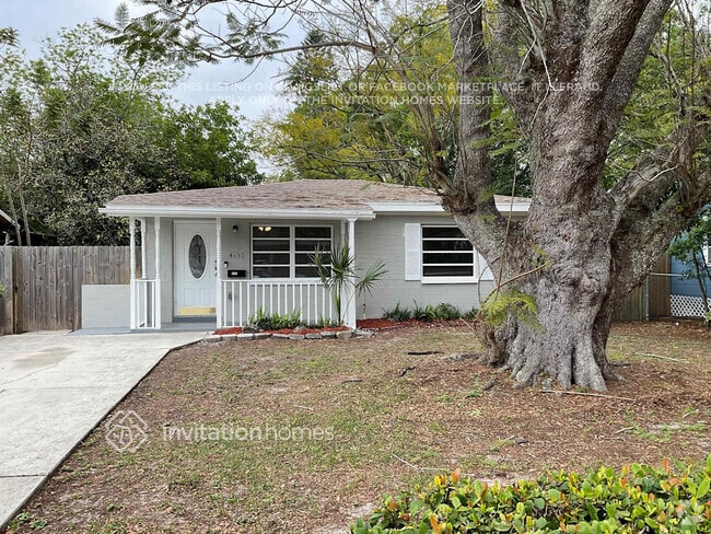 Building Photo - 4657 Iris St N Rental