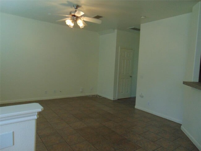 2417 Allred Dr