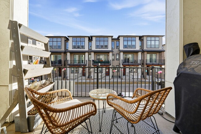 Photo - 2272 Old Rail Wy