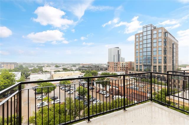 Photo - 4611 Travis St Unit 801B