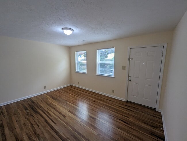 22B Iris St Unit B
