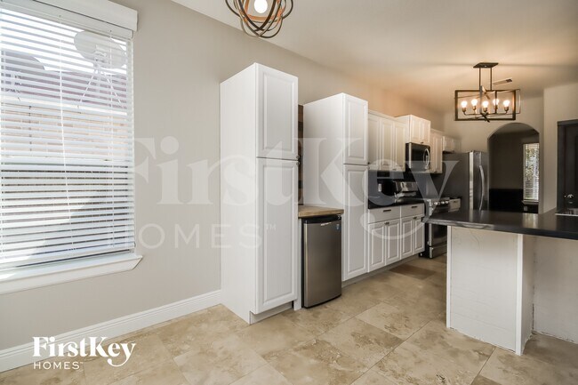 Photo - 8306 White Willow Ln