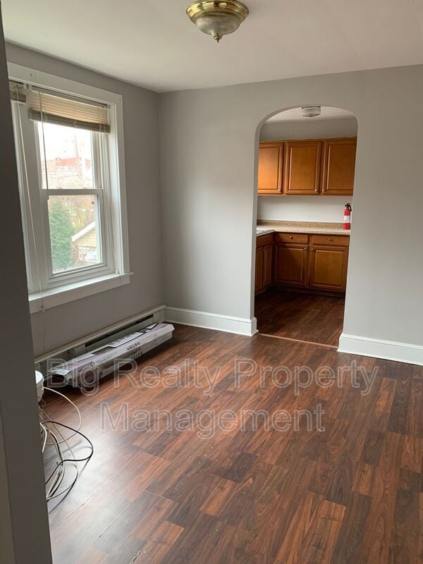 Photo - 334 Chestnut St Unit 2nd Floor