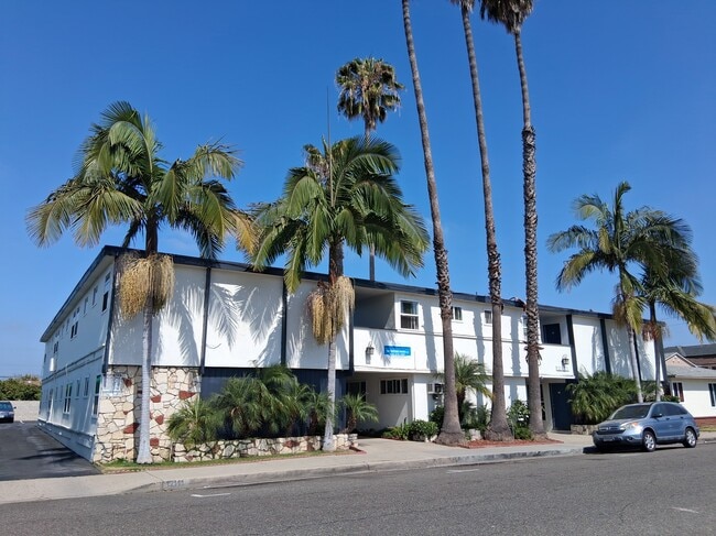 HAWTHORNE WAY