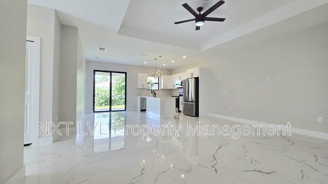 Photo - 702 Hightower Ave S