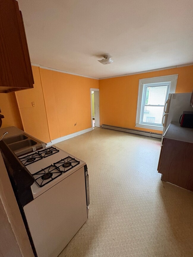 166 N Center St Unit 166