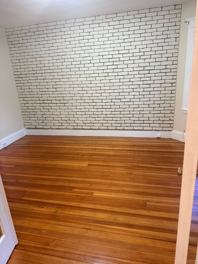 Photo - 594 South St Unidad #1