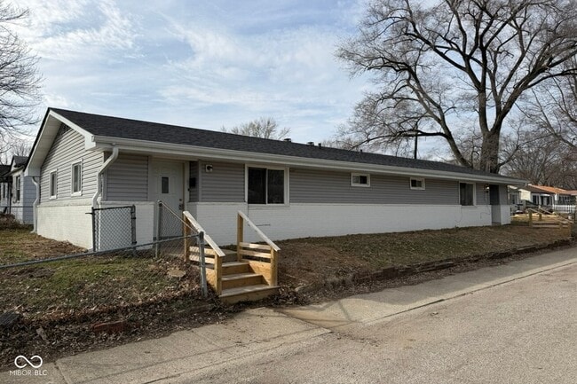 Photo - 1102 N Somerset Ave