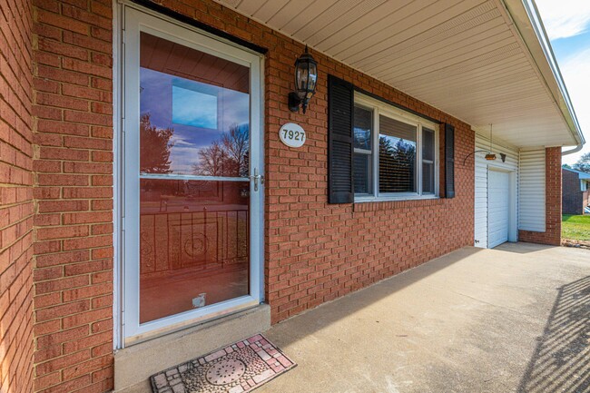 Photo - 7927 Old Seventh St