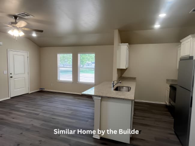 Photo - Modern 2-Bedroom Duplex with All Appliances Included – Comfort, Style & Convenience!
