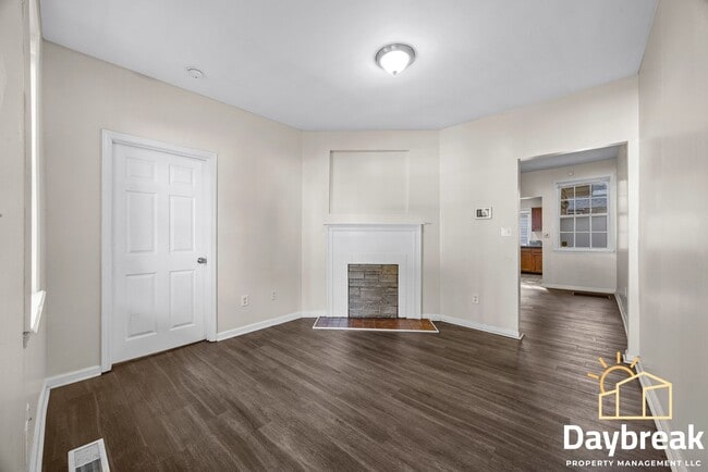 Photo - 1709 Le Grand St Unit 1711 Legrand