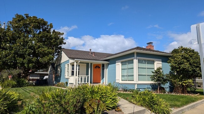 Great Seabright area 2/1 Fully Furnished Home - Great Seabright area 2/1 Fully Furnished Home