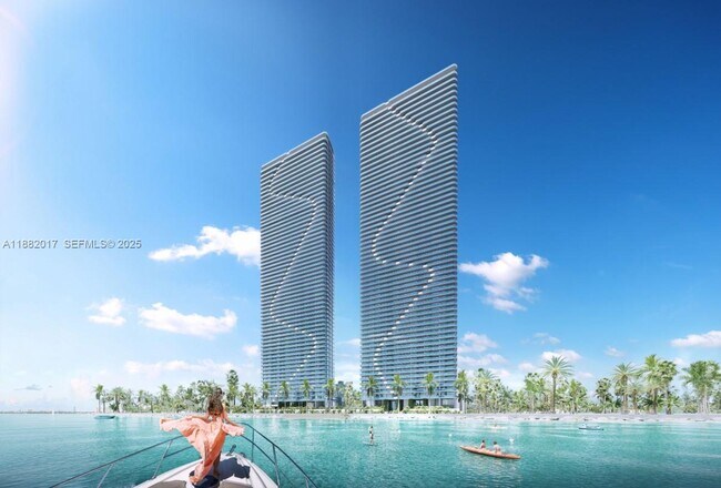 Building Photo - 700 NE 24th St Unit 502