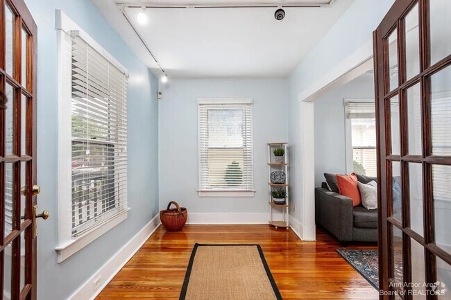 Building Photo - 1710 S State St Rental